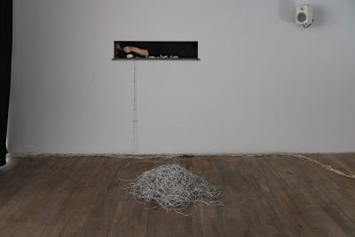 Écouter avec les doigts / The Fingers Listen