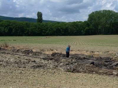 Desde acquí a allá / From here to there